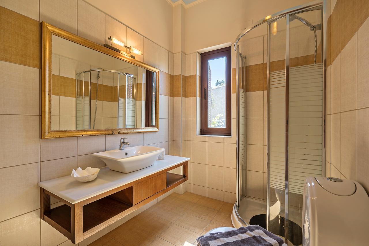 Sea Views At Villa Anemomylos With Heated Pool, Ping Pong And Tennis Agia Pelagia  Luaran gambar